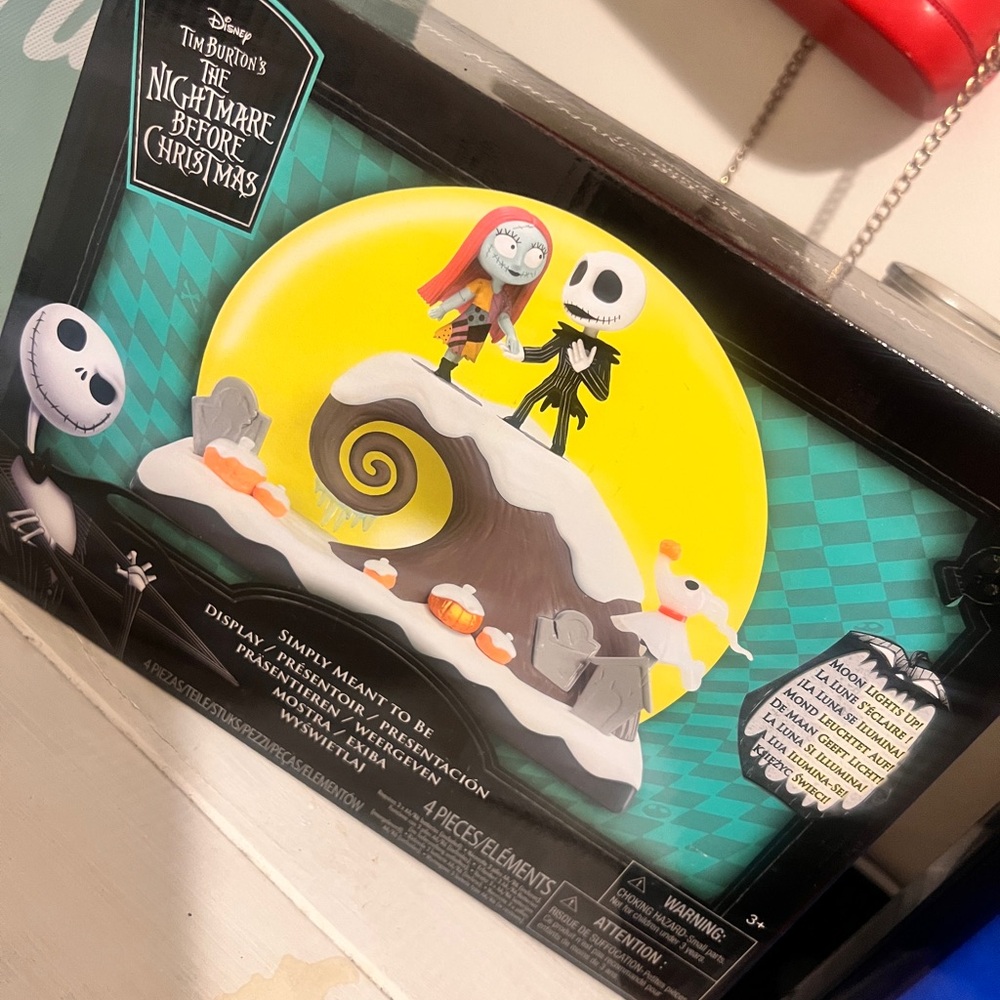 Disney Nightmare Before Christmas Illuminated Display